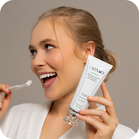 White Duo Elixio Aufhellungsset mit Zahnpasta und Concealer